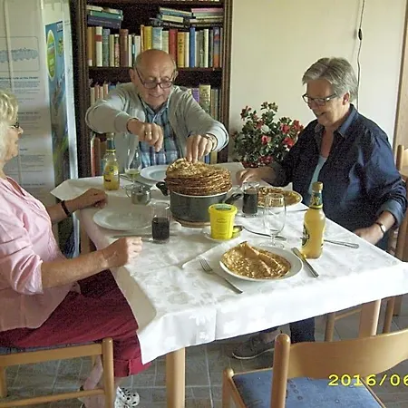 Gross Methling לינה וארוחת בוקר Dargun